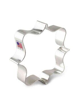 4" Ornate Square Plaque - Ann Clark Cookie Cutter